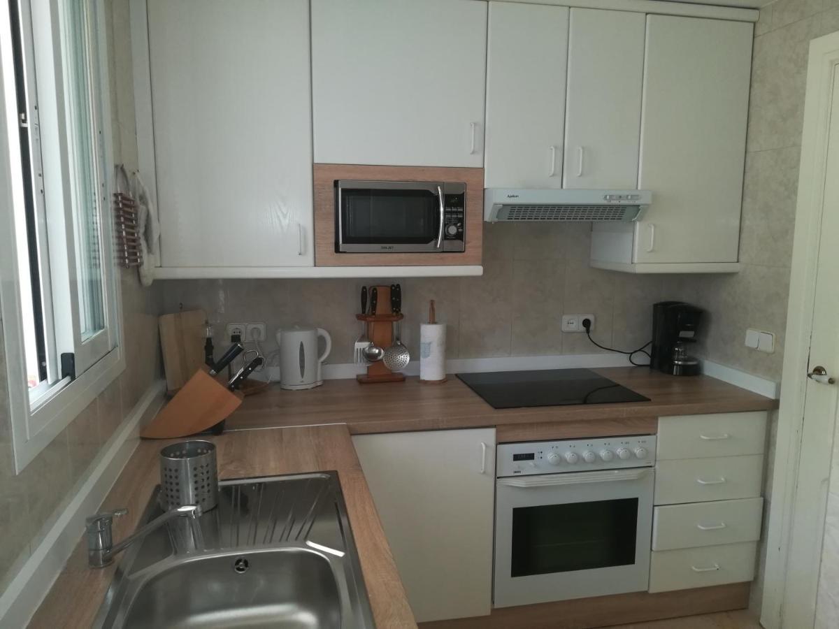 Апартаменти Apartamento La Carihuela - Urb. Eurosol Торремолінос Екстер'єр фото